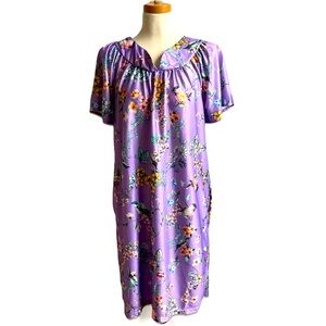 Vintage Anthony Richards MuuMuu House Dress Purple Pockets Butterfly Medium